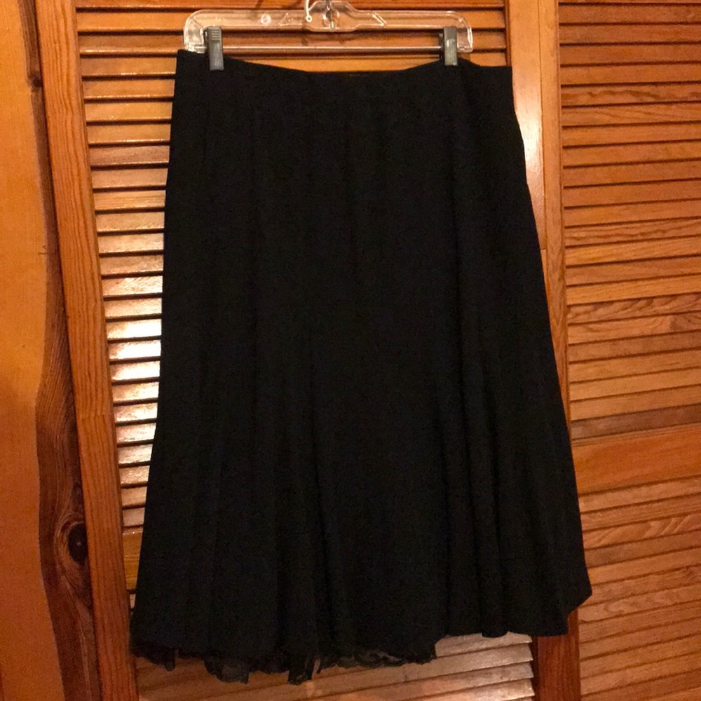 Black skirt